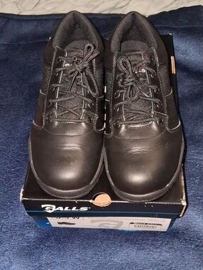 Men’s Black Work Derby Shoes — Low-Profile Comfort